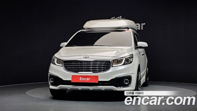 Kia Carnival 9-seater Hi-Limousine Prestige 2015 — фото 3