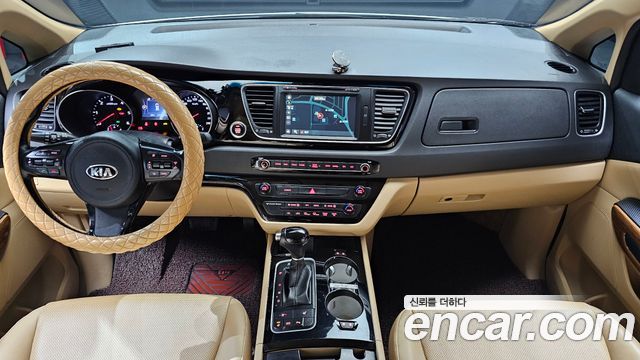 Kia Carnival 9-seater Hi-Limousine Prestige 2015 — фото 7