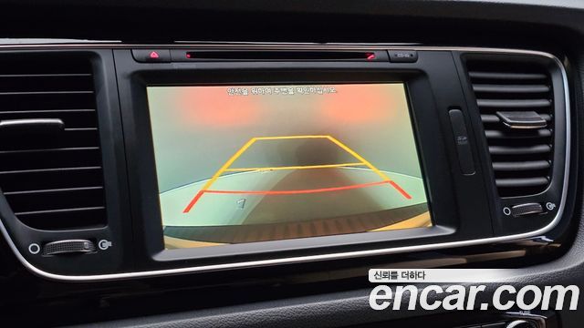 Kia Carnival 9-seater Hi-Limousine Prestige 2015 — фото 15