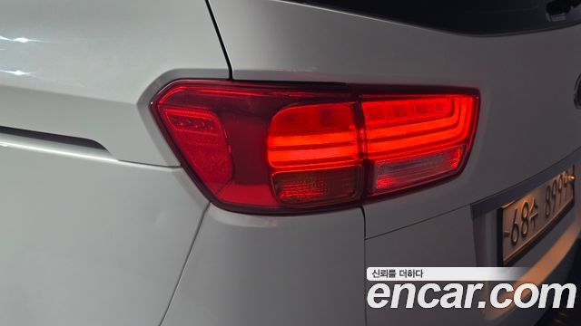 Kia Carnival 9-seater Hi-Limousine Prestige 2015 — фото 23