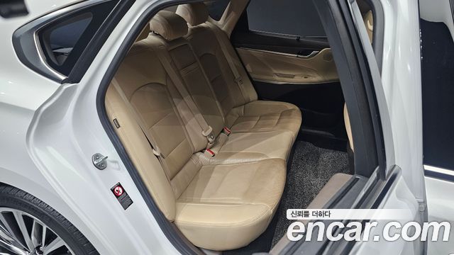 Hyundai Grandeur (IG) 2.4 Premium Special 2018 — фото 11