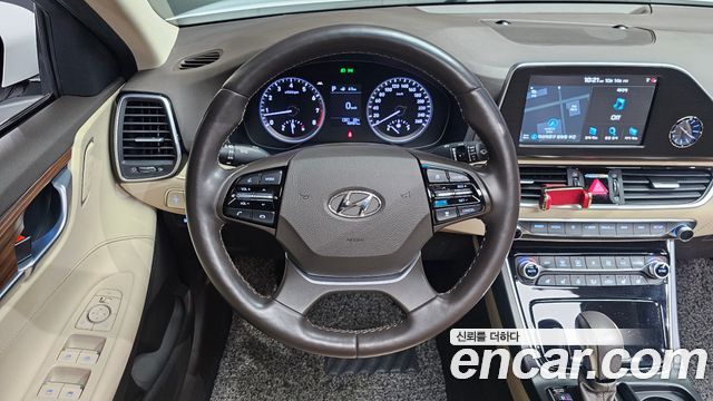 Hyundai Grandeur (IG) 2.4 Premium Special 2018 — фото 13
