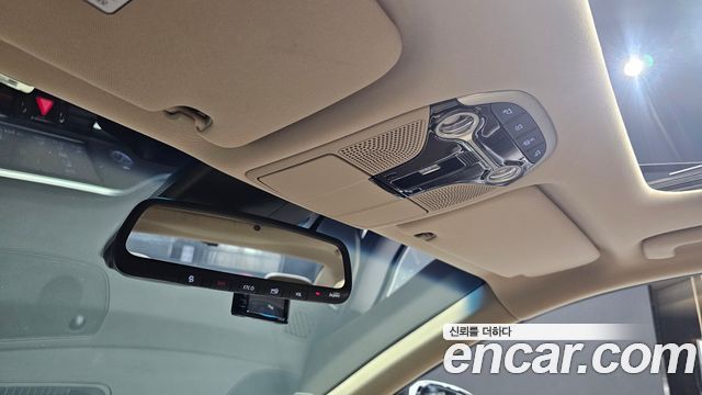 Hyundai Grandeur (IG) 2.4 Premium Special 2018 — фото 17