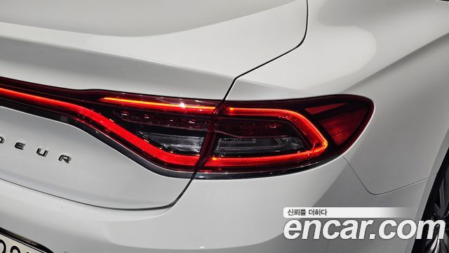Hyundai Grandeur (IG) 2.4 Premium Special 2018 — фото 23