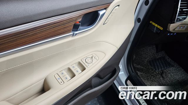 Hyundai Grandeur (IG) 2.4 Premium Special 2018 — фото 27