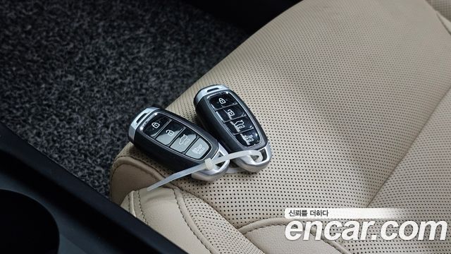 Hyundai Grandeur (IG) 2.4 Premium Special 2018 — фото 35