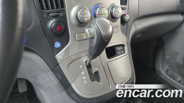 Hyundai Grand Starex Guard car of children 2015 — фото 9