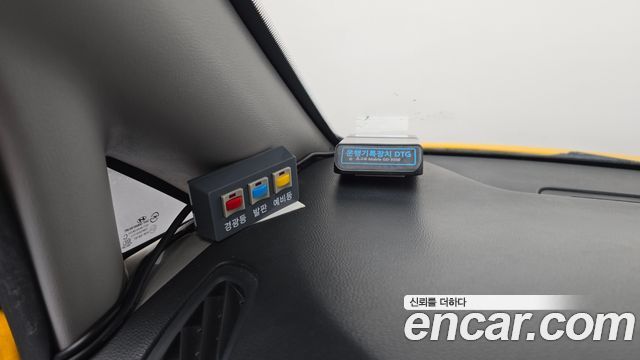 Hyundai Grand Starex Guard car of children 2015 — фото 31
