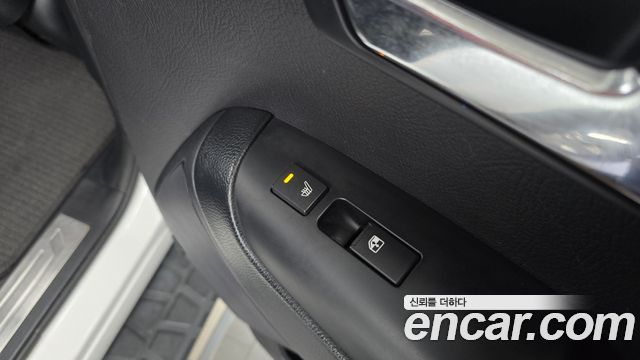 Kia Mohave 4WD KV 300 2014 — фото 18