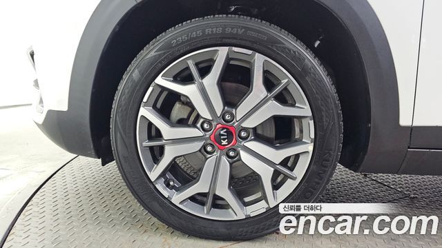 Kia Seltos Gasoline 1.6 Turbo 2WD Noblesse 2020 — фото 5