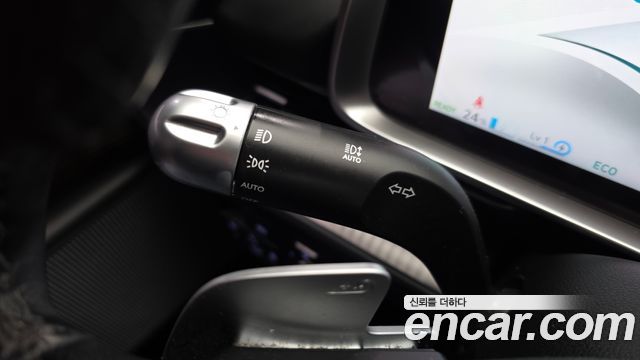 Hyundai Ioniq 6 Long Range AWD Exclusive + 2023 — фото 30
