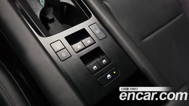 Hyundai Ioniq 6 Long Range AWD Exclusive + 2023 — фото 31
