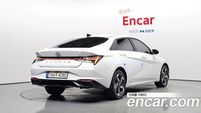 Hyundai Avante (CN7) 1.6 Inspiration 2021 — фото 2