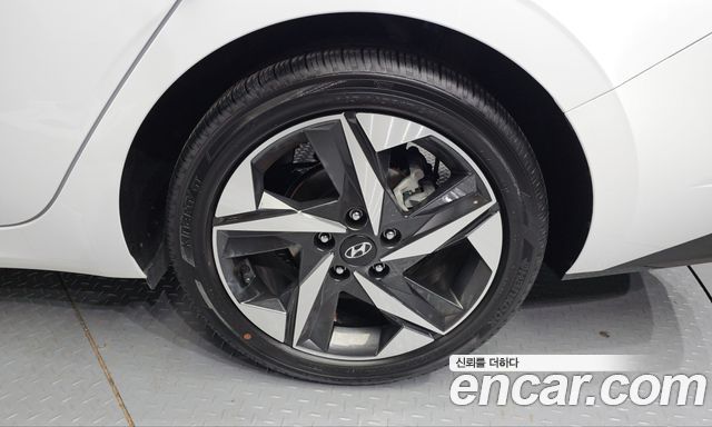 Hyundai Avante (CN7) 1.6 Inspiration 2021 — фото 21