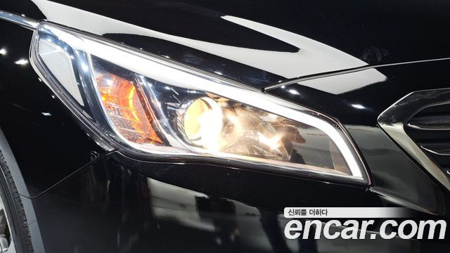 Hyundai Sonata (LF) 2.0 Smart 2015 — фото 22