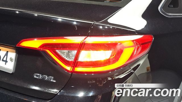 Hyundai Sonata (LF) 2.0 Smart 2015 — фото 23