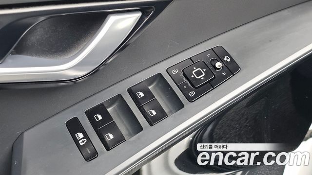 Kia Niro Prestige 2022 — фото 13
