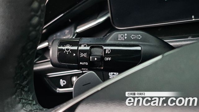 Kia Niro Prestige 2022 — фото 16