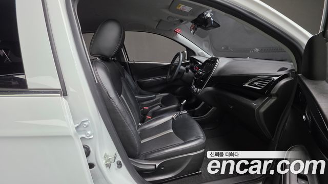 Chevrolet Spark Premier 2021 — фото 10
