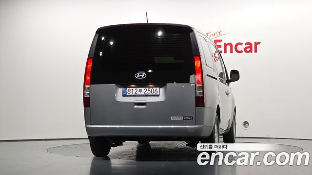 Hyundai Staria Cargo 3-Seater Smart 2025 — фото 4