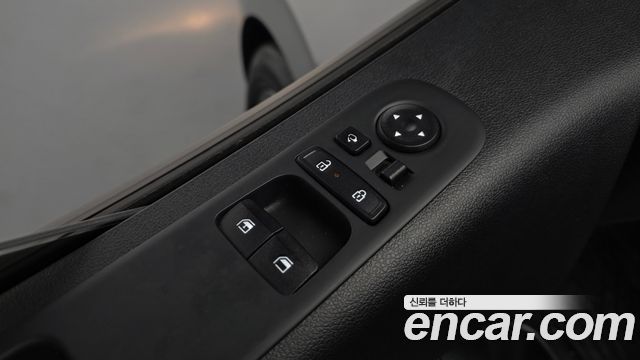 Hyundai Staria Cargo 3-Seater Smart 2025 — фото 28