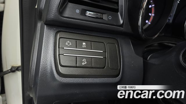 KG Mobility (SsangYong) Tivoli Air 1.6 IX 2WD 2019 — фото 16