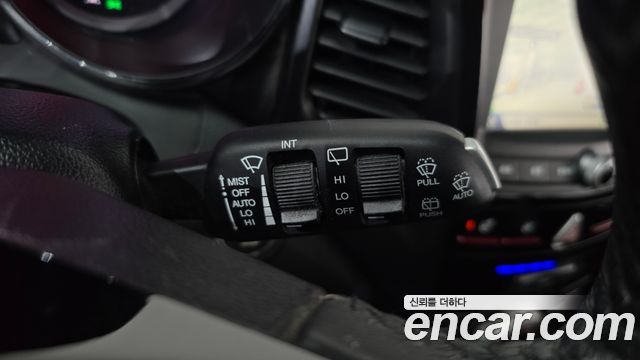 KG Mobility (SsangYong) Tivoli Air 1.6 IX 2WD 2019 — фото 18
