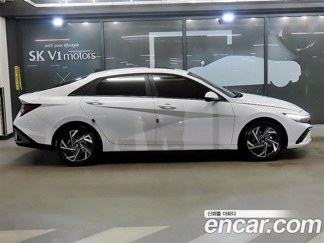 Hyundai Avante (CN7) 1.6 Inspiration 2024 — фото 3
