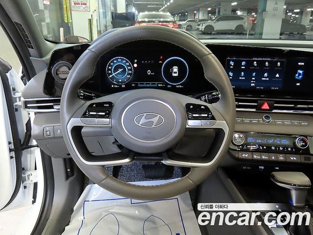Hyundai Avante (CN7) 1.6 Inspiration 2024 — фото 8