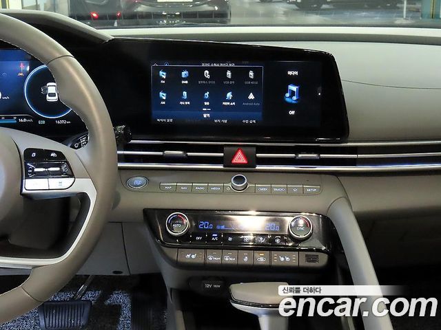 Hyundai Avante (CN7) 1.6 Inspiration 2024 — фото 15
