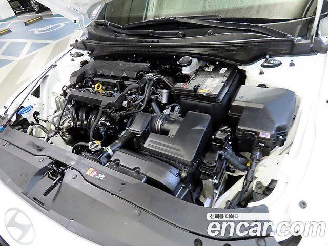 Hyundai Avante (CN7) 1.6 Inspiration 2024 — фото 23