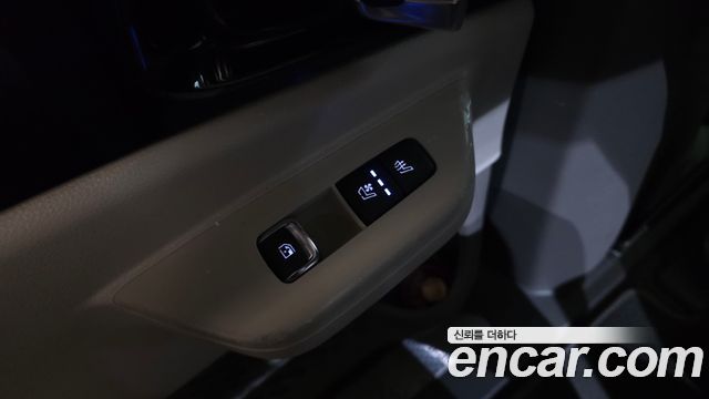 Kia Carnival (IV) Diesel 9-Seater Hi Limousine Signature 2024 — фото 19