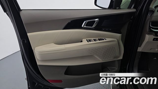 Kia Carnival (IV) Diesel 9-Seater Hi Limousine Signature 2024 — фото 24