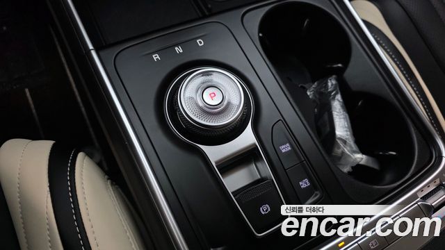 Kia Carnival (IV) Gasoline 9-Seater Hi Limousine (7-seater Limousine(Special vehicle) 2024 — фото 9