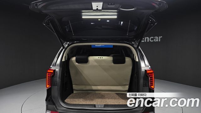 Kia Carnival (IV) Gasoline 9-Seater Hi Limousine (7-seater Limousine(Special vehicle) 2024 — фото 20