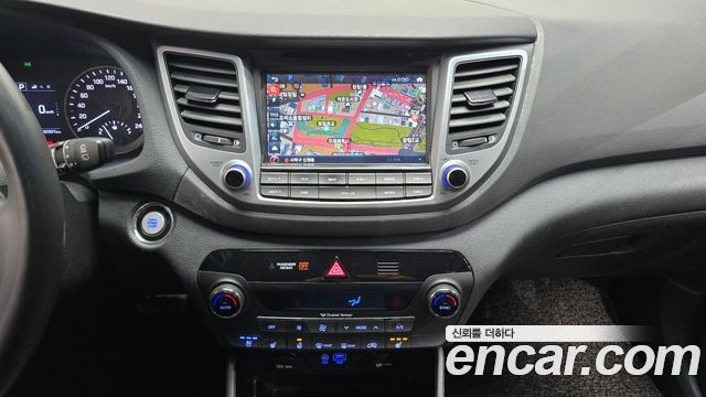 Hyundai Tucson Diesel 2.0 2WD Modern 2018 — фото 14