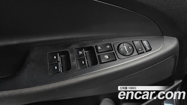 Hyundai Tucson Diesel 2.0 2WD Modern 2018 — фото 19
