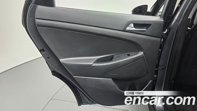 Hyundai Tucson Diesel 2.0 2WD Modern 2018 — фото 25