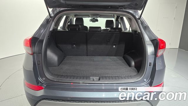 Hyundai Tucson Diesel 2.0 2WD Modern 2018 — фото 31
