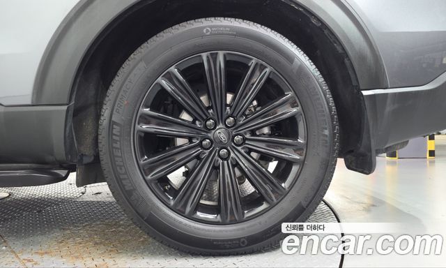 Ford Explorer (VI) 2.3 LimIted 4WD 2021 — фото 21