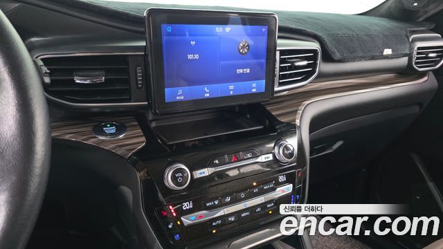 Ford Explorer (VI) 2.3 LimIted 4WD 2021 — фото 31