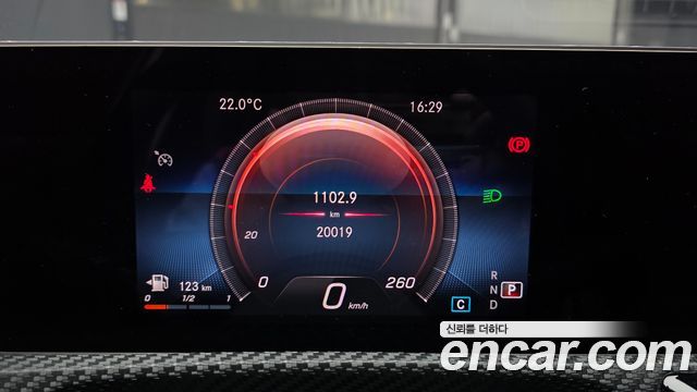 Mercedes-Benz A-Class (W177) A220 Sedan 2020 — фото 8