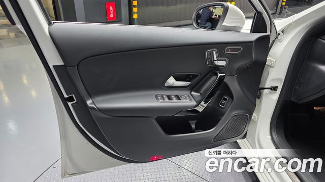 Mercedes-Benz A-Class (W177) A220 Sedan 2020 — фото 24