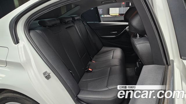 BMW 3 Series (F30) 320d xDrive 2016 — фото 15