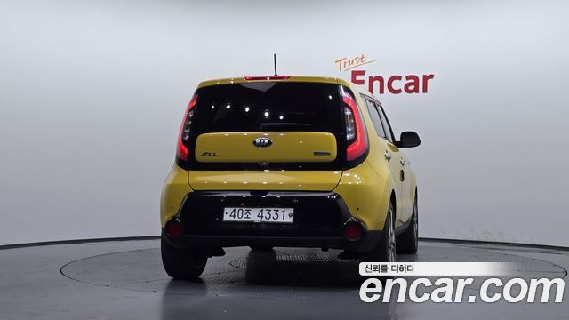 Kia Soul 1.6 Diesel Noblesse 2014 — фото 4