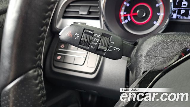 KG Mobility (SsangYong) Tivoli VX 2WD 2017 — фото 14