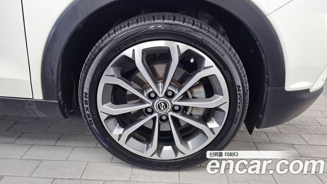 KG Mobility (SsangYong) Tivoli VX 2WD 2017 — фото 21