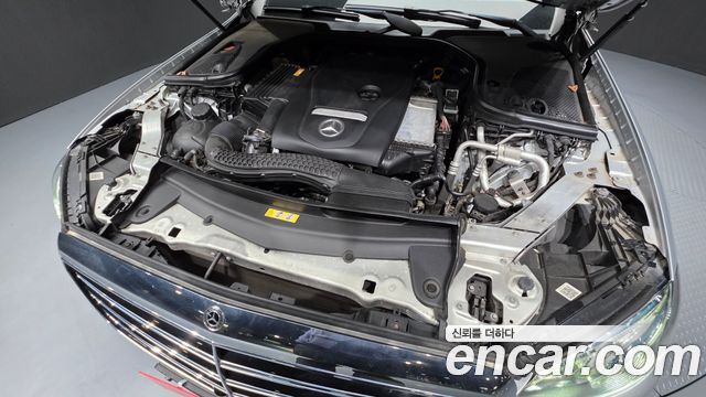 Mercedes-Benz E-Class (W213) E300 4MATIC Exclusive 2018 — фото 6