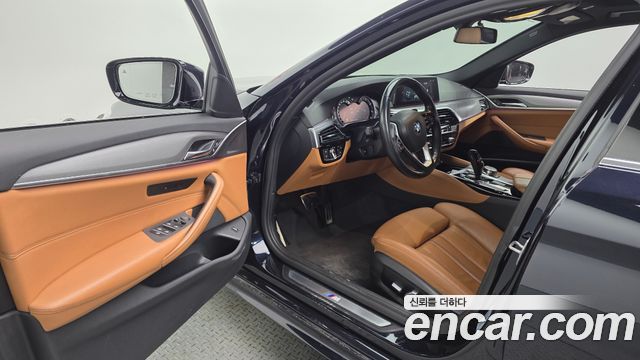 BMW 5 Series (G30) 520d M Sport Special Edition 2018 — фото 10