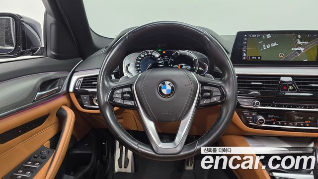 BMW 5 Series (G30) 520d M Sport Special Edition 2018 — фото 18